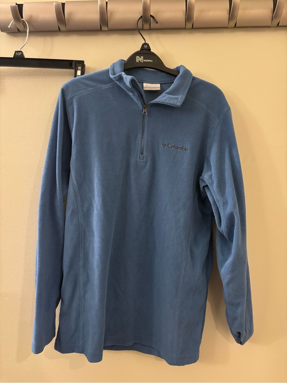 Columbia Light Blue Fleece Quarter-Zip Pullover